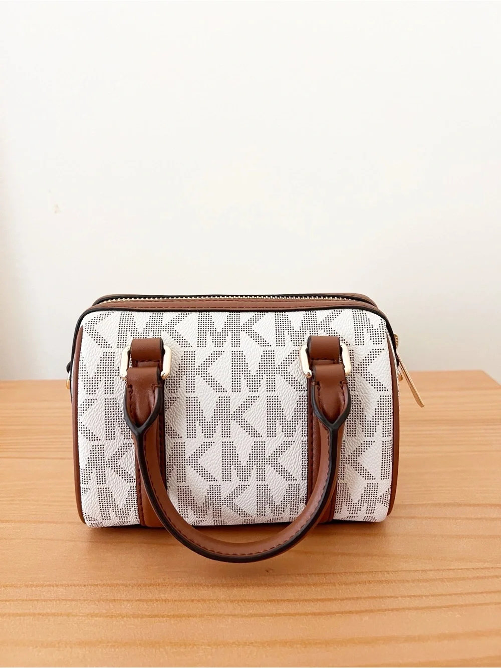 Michael Kors Bedford Legacy X-Small Crossbody Bag